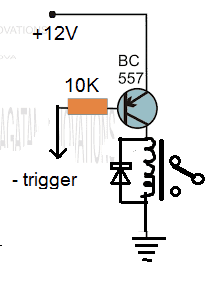 CIRCUITO DE DRIVER DE RELÉ PNP