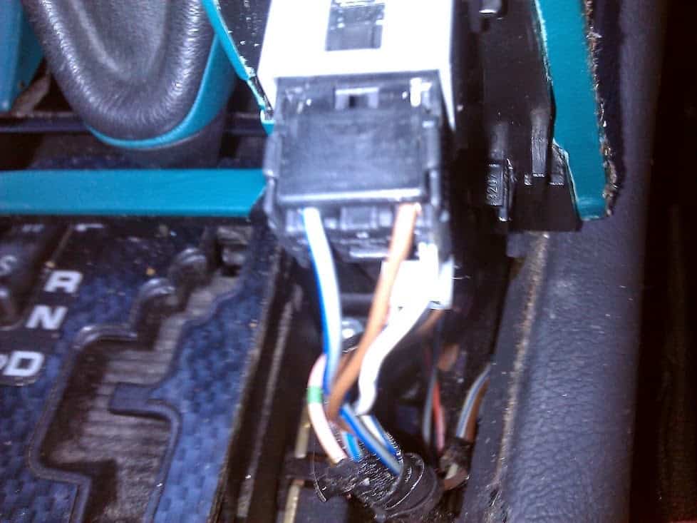 Circuito otimizador de fechamento da porta do carro 5 Como o circuito deve funcionar