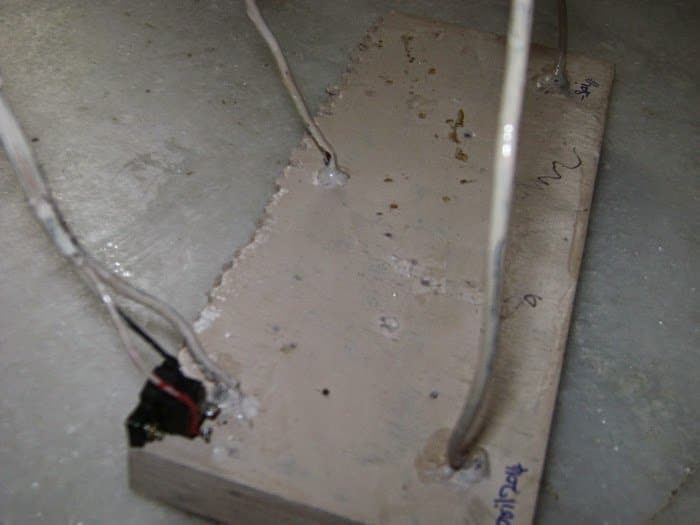 Fazendo uma “terceira mão de ajuda” para ajudar em trabalhos de solda 3 PROCEDIMENTO DE REALIZAÇÃO: