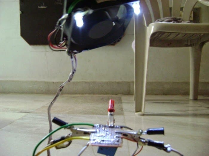 Fazendo uma “terceira mão de ajuda” para ajudar em trabalhos de solda 7 PROCEDIMENTO DE REALIZAÇÃO: