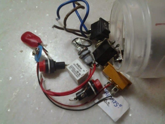 INSTRUÇÕES DE ARMAZENAMENTO: