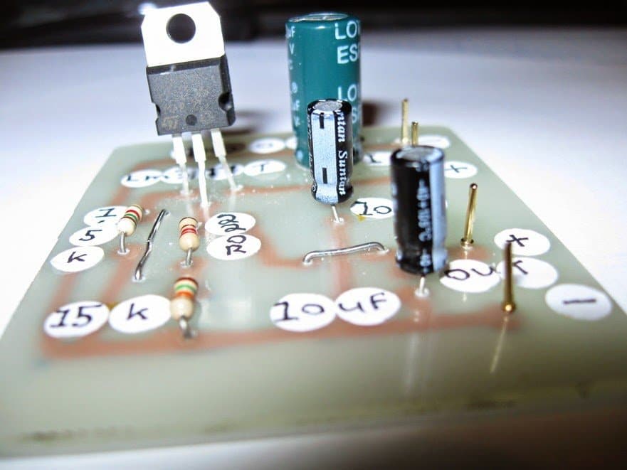 Diagrama de circuito e protótipo