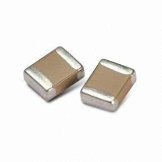 Diferentes tipos de capacitores e suas marcações