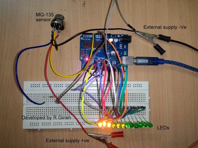 Testado Protótipo de Circuito Medidor de Poluição do Ar LED com Arduino