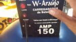 150 amperes, carregador não é fonte já falei kkk