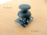 Como controlar o servo motor usando o joystick