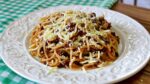 MACARRÃO COM CARNE MOÍDA | ALMOÇO SIMPLES E FÁCIL | Menino Prendado