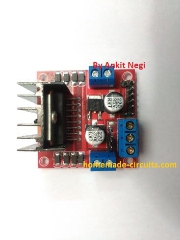 Carro robô controlado por telefone celular usando módulo DTMF 3 SOBRE O MOTORISTA