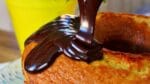 CALDA DE CHOCOLATE BÁSICA SEM LEITE CONDENSADO SUPER FÁCIL | Menino Prendado
