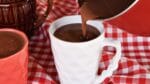 CHOCOLATE QUENTE SUPER CREMOSO E FÁCIL DE FAZER | Menino Prendado