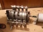 Motor magnético Wasif Kahloon com gerador de energia livre– (Alemão)