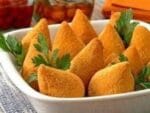 COMO FAZER COXINHA DE BACALHAU COM REQUEIJÃO E MASSA DE BATATA, SEM TRIGO