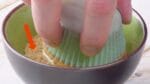 Mergulhe o cupcake “de cabeça” na massa. Você não vai acreditar!