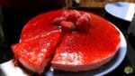 SOBREMESA QUE SEUS CONVIDADOS NÃO IRÃO RESISTIR TORTA DE MORANGO SIMPLES E FÁCIL