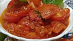 MOLHO SIMPLES DE TOMATE OU REFOGADO DE TOMATE. #receitasnicia #molho #bolos