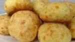 Como fazer pão de queijo com trigo super crocante e delicioso