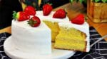 COMO MONTAR E DECORAR UM BOLO DE ANIVERSÁRIO | BOLO DE VITRINE