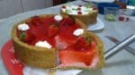 Como fazer torta musse de limão e morango para vender muito