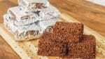 O BOLO DE CHOCOLATE GELADO MAIS SIMPLES E MOLHADINHO QUE JÁ FIZ | Gabriel Freitas
