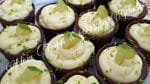 SOBREMESA DE LIMÃO NO COPINHO DE CHOCOLATE FAÇA E VENDA TRABALHANDO EM CASA.