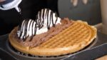 14 tipos de waffles cremosos desenvolvidos ao longo de 12 anos – Sinchon / 14 waffles artesanais – comida de rua coreana