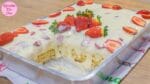 FÁCIL E DELICIOSO !!! BOLO DE CREME COM MORANGOS NA FORMA | RECEITAS DA CRIS