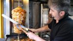 Restaurante de kebab local turco da Universidade Konkuk! / Frango turco, kebab de cordeiro – comida de rua coreana