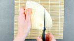 Corte as tortilhas como no vídeo e recheie com esses 4 ingredientes