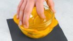 Reforço de vitamina C diretamente do forno! Esta sobremesa impressiona pela tigela em que é servida