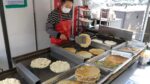 Panquecas feitas pelo patrão com espírito de serviço? Coleta de rua econômica de 2.000 won / panqueca tradicional coreana / comida de rua coreana