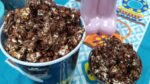 O CLIENTE QUIZ UMA PIPOCA DIFERENTE E EU FIZ ESSA DE CHOCOLATE COM NUTELLA ESPECIAL PRA FESTA JUNINA