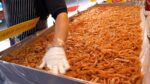 O maior santuário de torresmo? Concha, pés de porco, rabo de porco, mini-jok vendido 40kg por dia / jarrete de porco coreano, pele, pés / comida de rua coreana