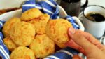 O MELHOR PÃO DE QUEIJO QUE VOCÊ JÁ VIU | CROCANTE POR FORA E MACIO POR DENTRO
