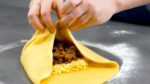 É assim que se faz o melhor pão na frigideira: rápido e fácil