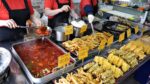 Uma lanchonete que se torna 200% regular quando você a prova? Tteokbokki, tempura caseiro, bolo de peixe, sundae / bolo de arroz picante Tteokbokki / comida de rua coreana