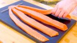 Corte o salmão em 4 tiras e grelhe: ele fica irreconhecível