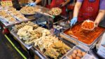 Vendendo 100kg por dia? Godseongbi Tangsuyuk House! Tteokbokki, bolo de peixe, frito / Carne de porco agridoce ” Tangsuyuk ” / comida de rua coreana
