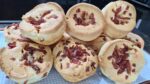 Receita fácil e deliciosa: pão de queijo de minuto para matar sua vontade de comer algo gostoso!