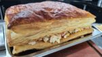 Torta folhada irresistível para celebrar as festas de fim de ano