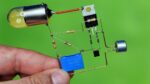 Como fazer um circuito de lâmpada sensível ao som (12 volts)