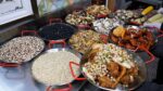 Frango com 24 ingredientes! Frango oriental de qualidade louca, frango inteiro / frango frito especial coreano / comida de rua coreana