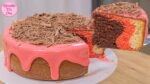 Bolo Napolitano incrível com cobertura de mousse de Tang que vai te deixar com água na boca | Receitas da Cris