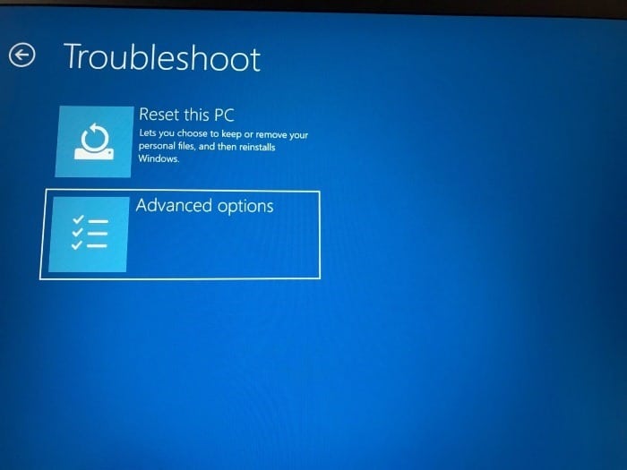Acesse as configurações do firmware UEFI por meio de Configurações