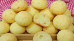 ESSE É SEGREDO DO PÃO DE QUEIJO CASEIRO QUE NÃO MURCHA| MACIO E CROCANTE