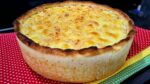 Surpreenda na Ceia de Natal com o irresistível quiche que não pode faltar!